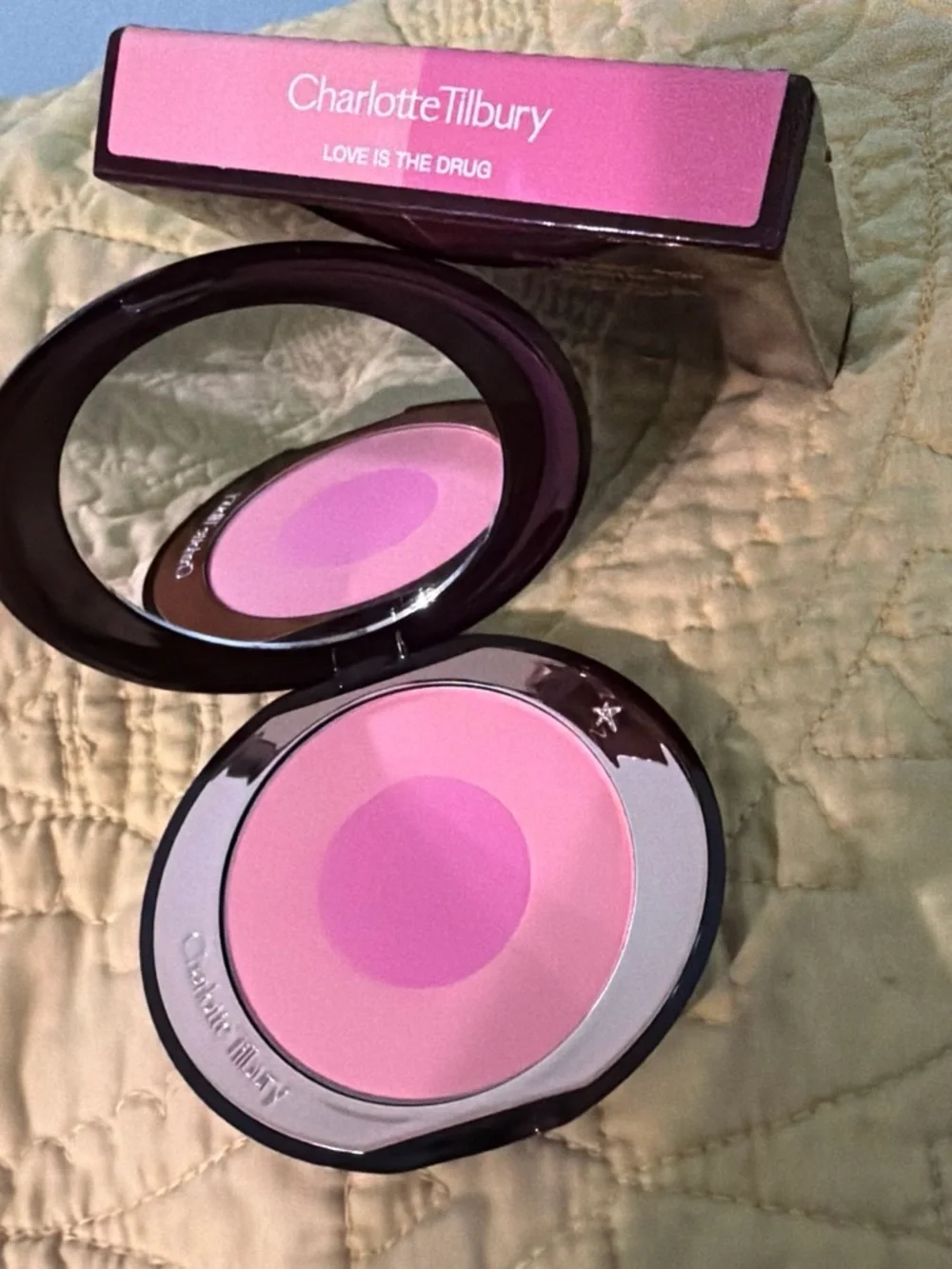 Charlotte Tilbury Cheek to Chic Blush — Light Pink Duo